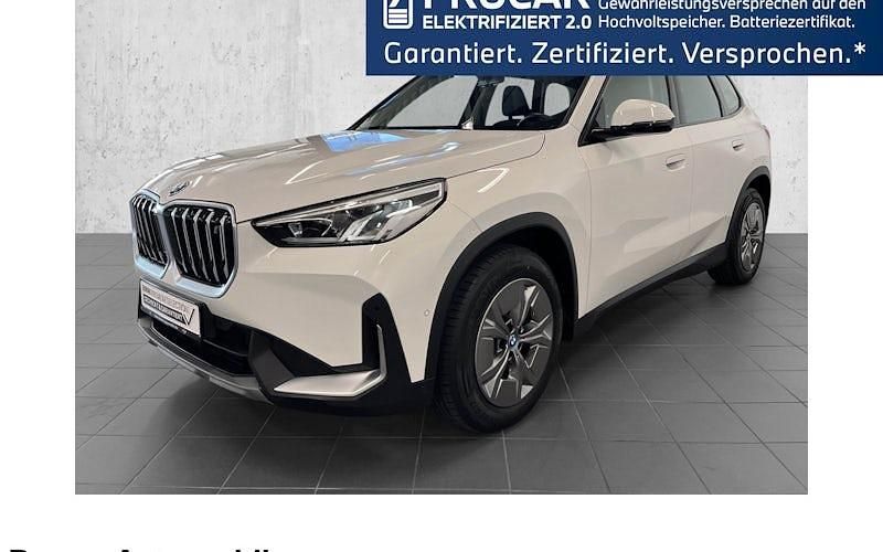 Gebraucht BMW iX1 Shadowline 230 kW (313 PS) 2023 Weiß SUV