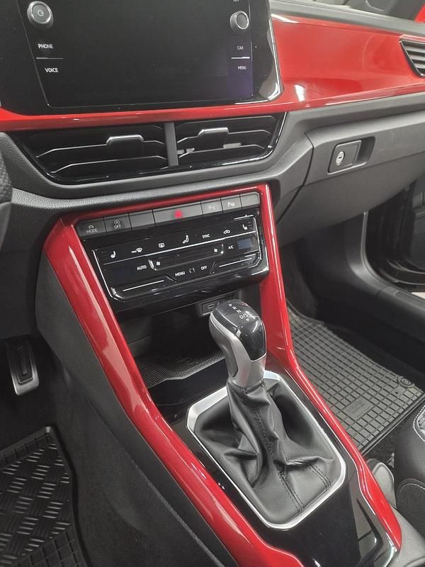 Gebraucht VW T-Roc Cabriolet R 150 PS (110 kW) 2023 Schwarz Cabrio