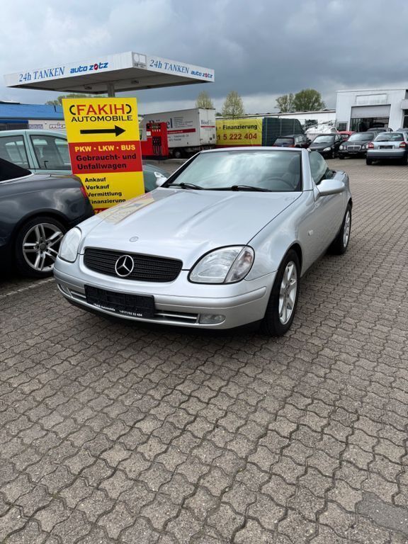Gebraucht Mercedes SLK200 136 PS (100 kW) 1998 Silber Cabrio