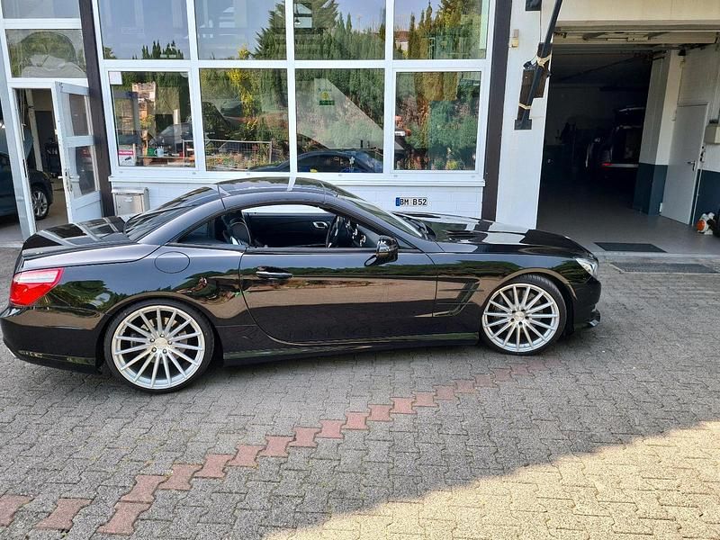 Schwarz Gebraucht 2015 Mercedes SL500 Cabrio | 48.500 € - Bild 1/4