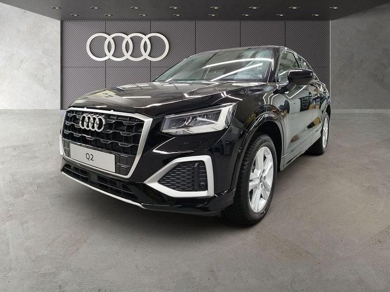 Neu Audi Q2 Advanced Plus 116 PS (85 kW) 2025 Brillantschwarz SUV