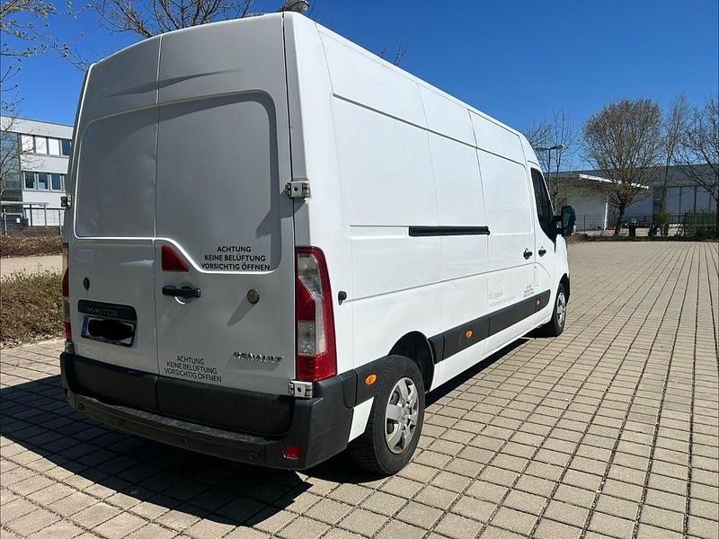 Gebraucht Renault Master 150 PS (110 kW) 2021 Weiß Van / Kleinbus
