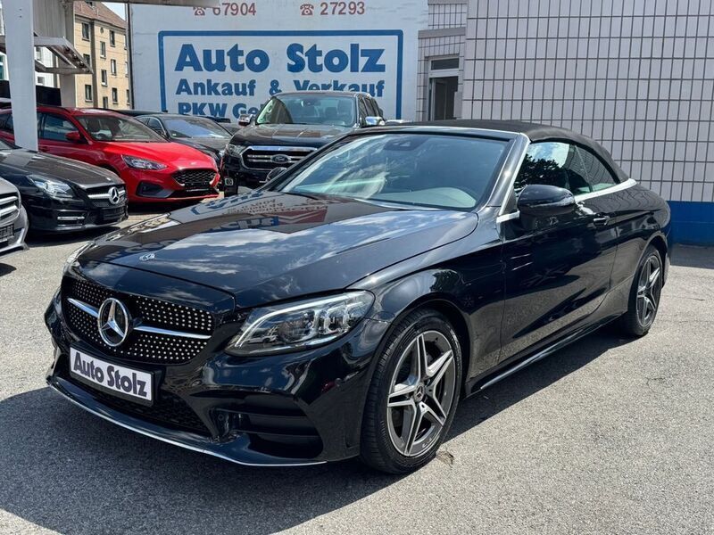 Schwarz Gebraucht 2018 Mercedes C180 AMG line Cabrio | 29.800 € (Fairer Preis) - Bild 1/4