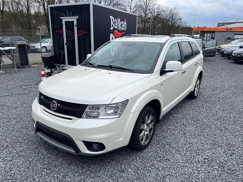 Gebraucht Fiat Freemont Lounge 170 PS (125 kW) 2013 Weiß SUV