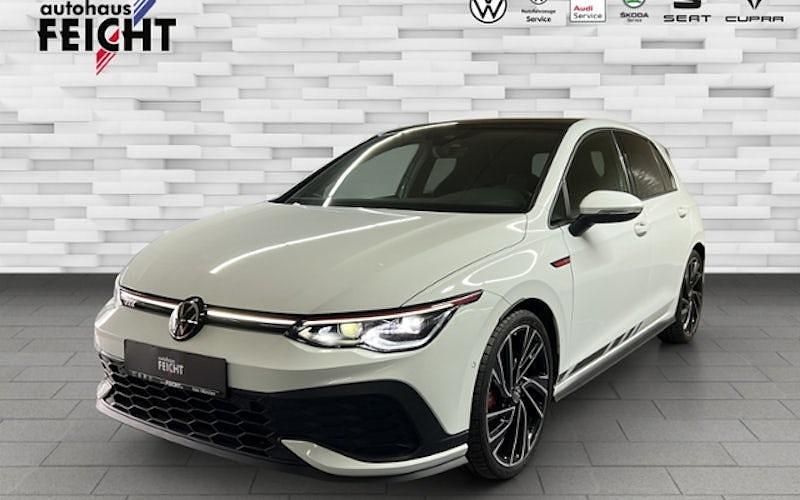 Weiß (pure white) Gebraucht 2023 VW Golf VIII GTI Clubsport Limousine | 32.491 € (Guter Preis) - Bild 1/4