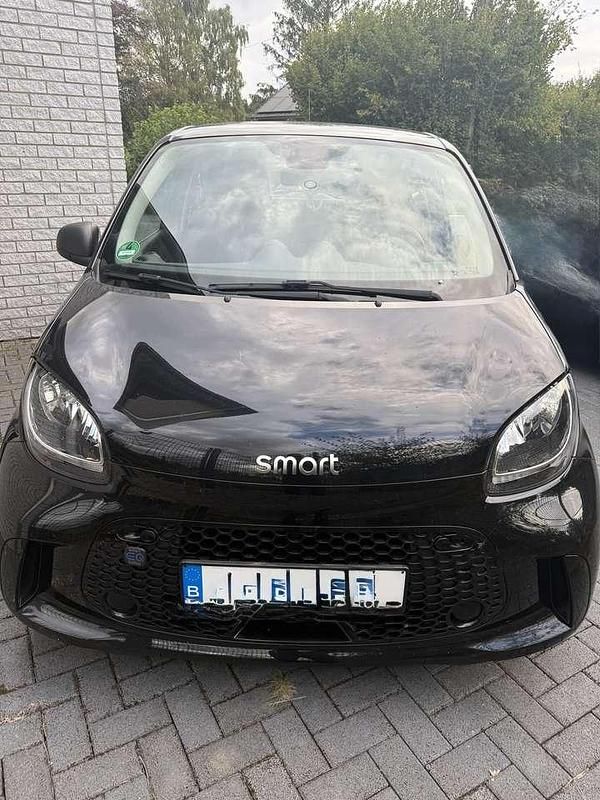 Schwarz Gebraucht 2021 Smart ForFour Electric Drive Kleinwagen | 6.250 € (Superpreis) - Bild 1/4