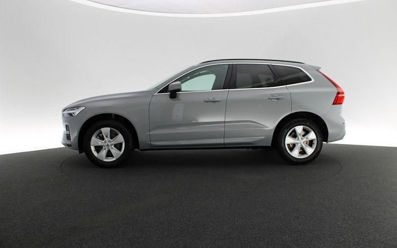 Gebraucht Volvo XC60 Core 197 PS (144 kW) 2023 Grau SUV