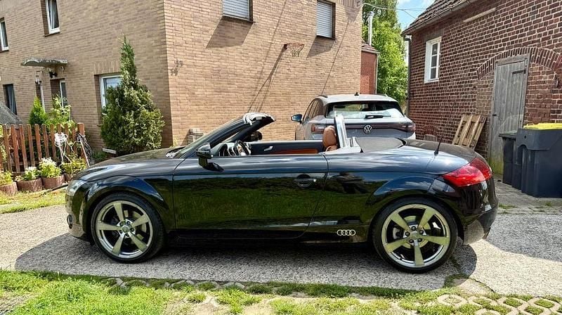 Schwarz Gebraucht 2008 Audi TT Roadster Sport Cabrio | 14.500 € (Teuer) - Bild 1/4