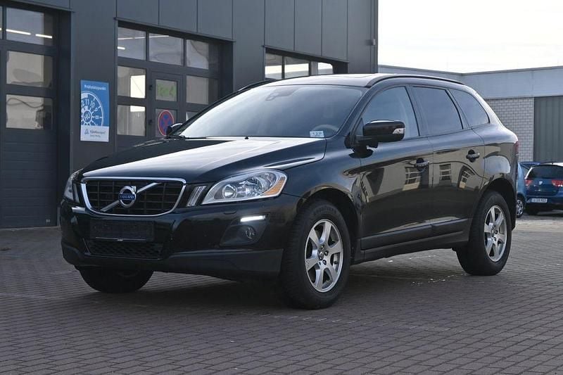 Schwarz Gebraucht 2015 Volvo XC60 SUV | 9.500 € (Superpreis) - Bild 1/4
