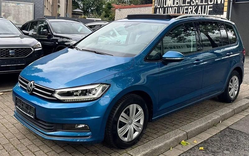 Gebraucht VW Touran Sound 150 PS (110 kW) 2017 Blau Van / Kleinbus