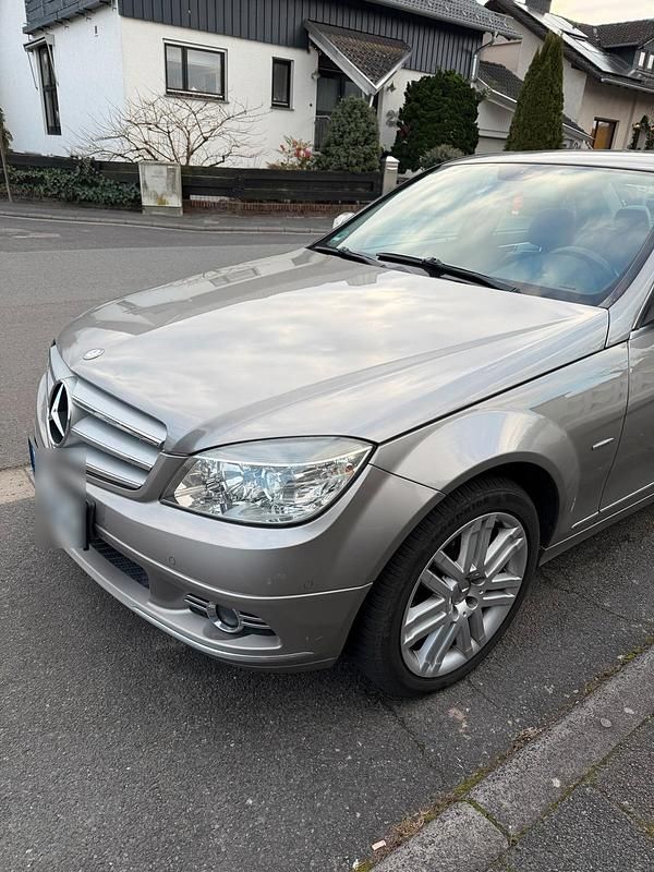 Gebraucht Mercedes C220 170 PS (125 kW) 2007 Limousine
