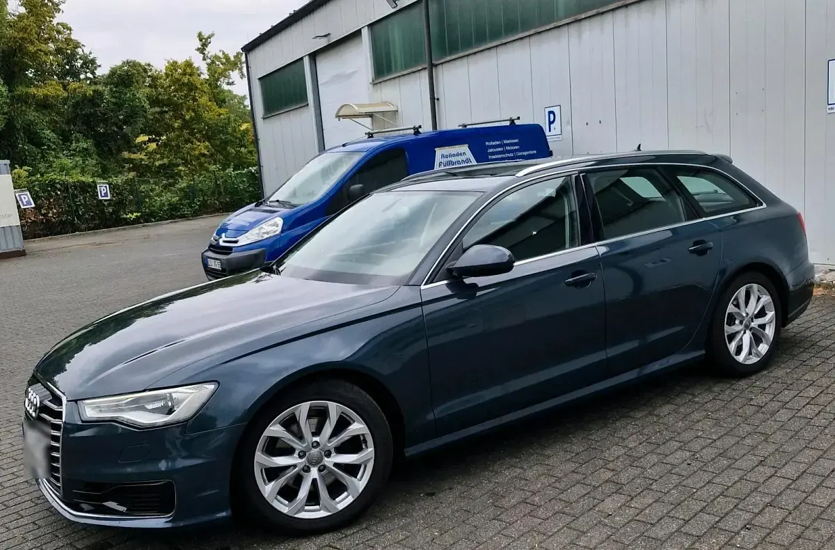 Gebraucht Audi A6 190 PS (139 kW) 2016 Blau Kombi