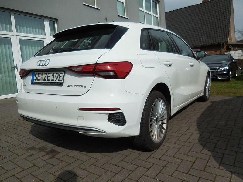 Gebraucht Audi A3 Advanced 150 PS (110 kW) 2022 Weiß Limousine