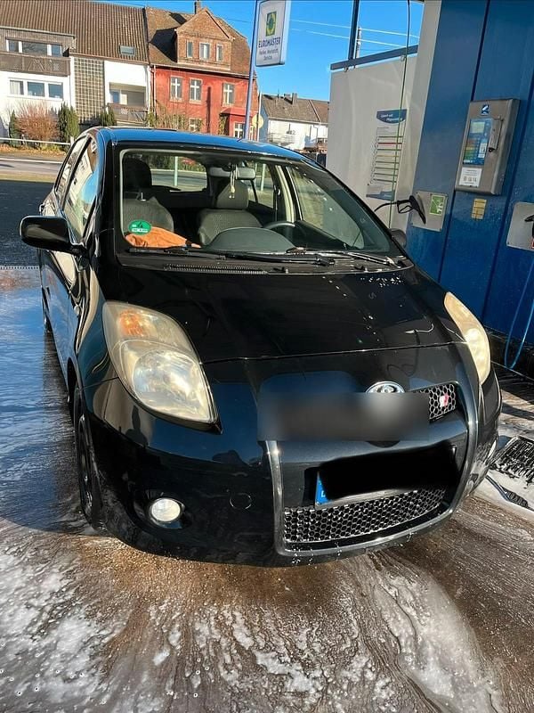 Gebraucht Toyota Yaris 133 PS (97 kW) 2007 Schwarz Kleinwagen
