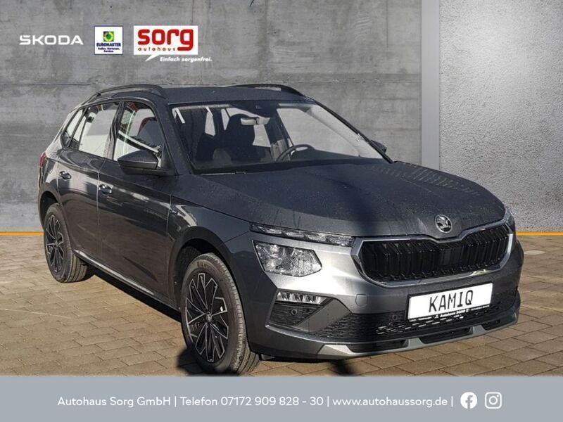Grau Neu 2025 Skoda Kamiq Drive SUV | 27.189 € (Fairer Preis) - Bild 1/4