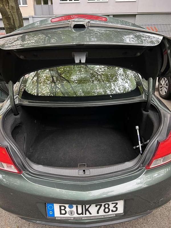 Gebraucht Opel Insignia Edition 116 PS (85 kW) 2009 Limousine