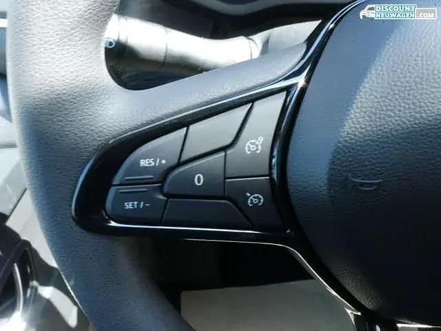 Polarweiß Neu 2024 Renault Trafic Evolution Van | 38.900 € (Fairer Preis) - Bild 1/4
