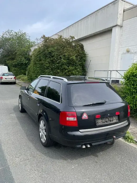 Gebraucht Audi A6 163 PS (119 kW) 2003 Schwarz Kombi