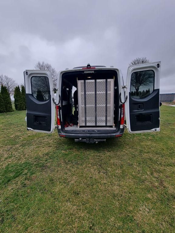 Gebraucht Mercedes Sprinter 163 PS (119 kW) 2018 Weiß Van