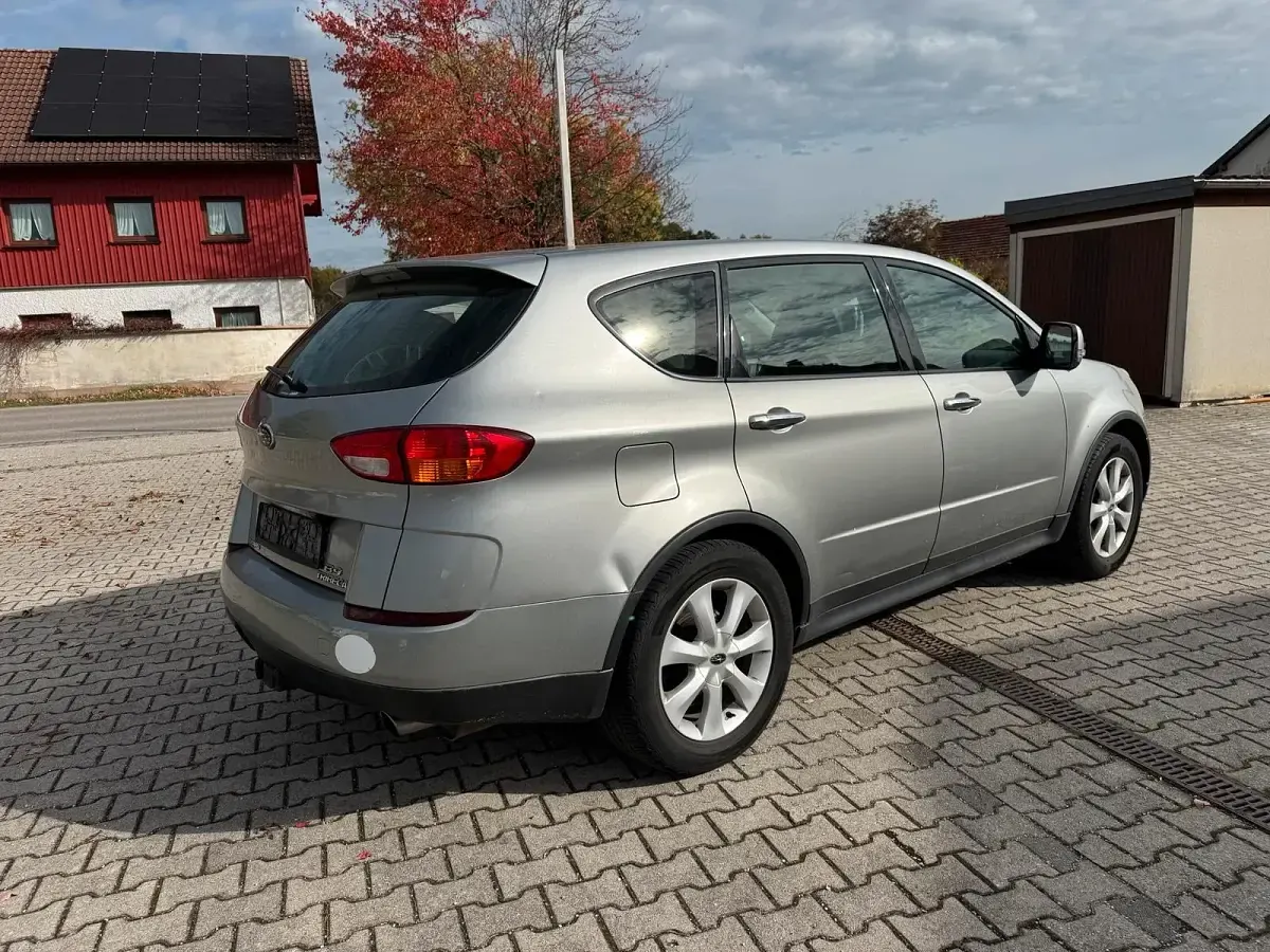 Second-hand Subaru Tribeca 245 CP (180 kW) 2006 Argintiu SUV