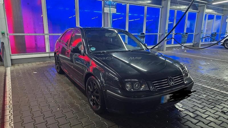 Gebraucht VW Bora 116 PS (85 kW) 2003 Schwarz Limousine