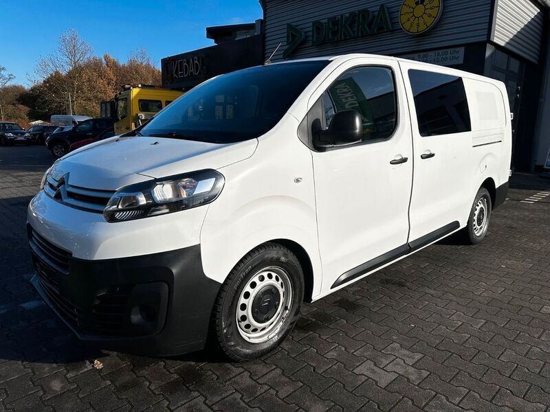Weiß Gebraucht 2018 Citroën Jumpy Profi Van / Kleinbus | 10.850 € - Bild 1/4