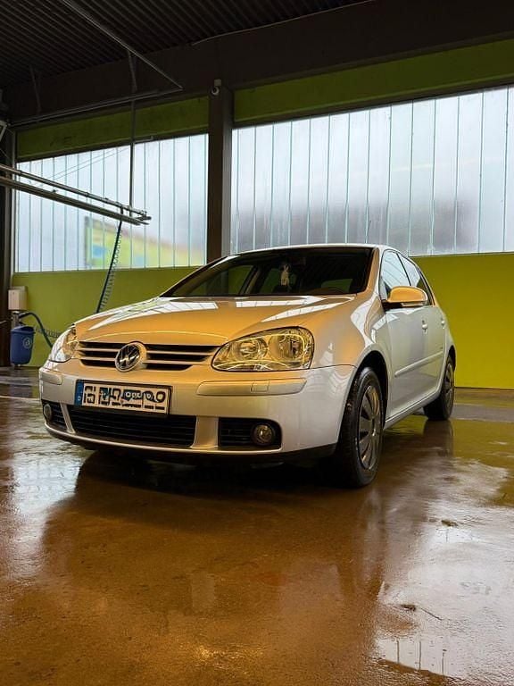 Gebraucht VW Golf VI Comfortline 80 PS (58 kW) 2008 Silber Kleinwagen