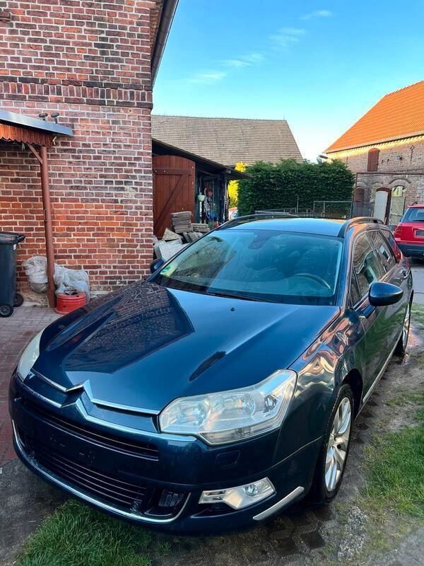 Blau Gebraucht 2010 Citroën C5 Kombi | 2.500 € (Superpreis) - Bild 1/4