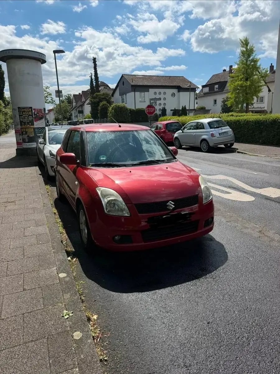 Gebraucht Suzuki Swift 92 PS (67 kW) 2007 Rot Kleinwagen