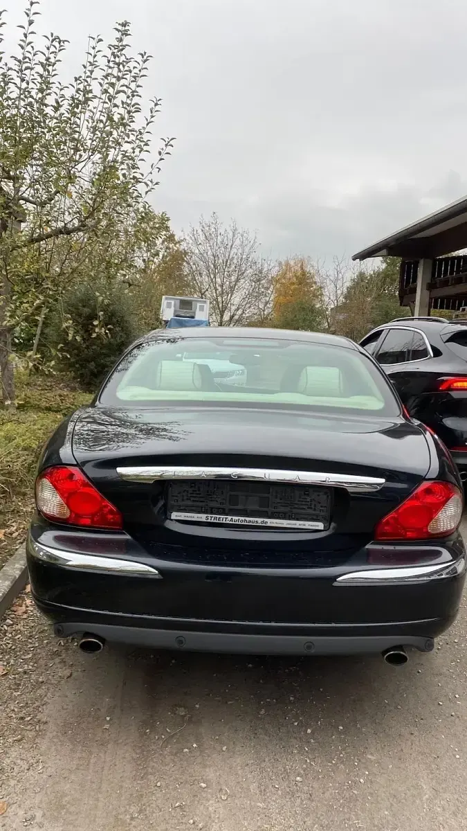 Gebraucht Jaguar X-type Executive 230 PS (169 kW) 2006 Schwarz Limousine