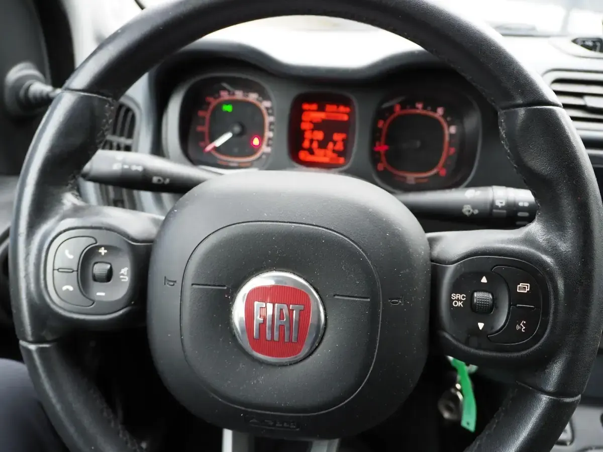Gebraucht Fiat Panda More 69 PS (50 kW) 2018 Weiß Kleinwagen