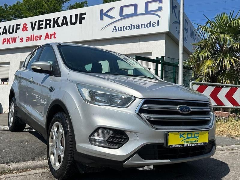 Silber Gebraucht 2017 Ford Kuga Trend SUV | 9.900 € (Superpreis) - Bild 1/4
