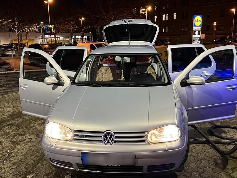Gebraucht VW Golf IV 150 PS (110 kW) 1997 Grau Kleinwagen