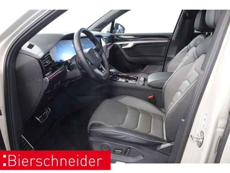 Gebraucht VW Touareg R-line 286 PS (210 kW) 2023 Beige SUV
