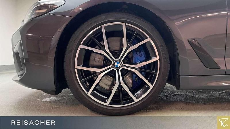 Gebraucht BMW 530 Efficient Dynamics 286 PS (210 kW) 2023 Sophistograu brillanteffekt Kombi