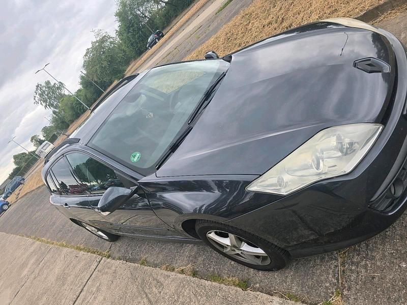 Grau Gebraucht 2008 Renault Laguna III Kombi | 2.390 € (Guter Preis) - Bild 1/4
