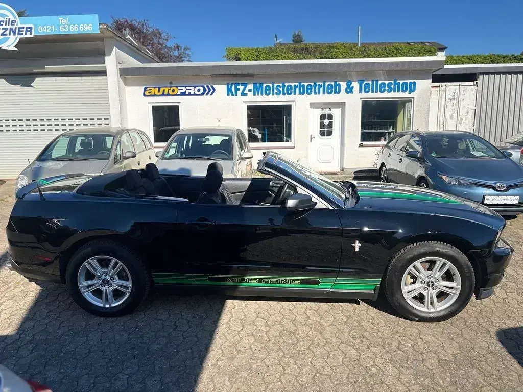 Occasion Ford Mustang 305 ch (224 kW) 2013 Noir Cabriolet