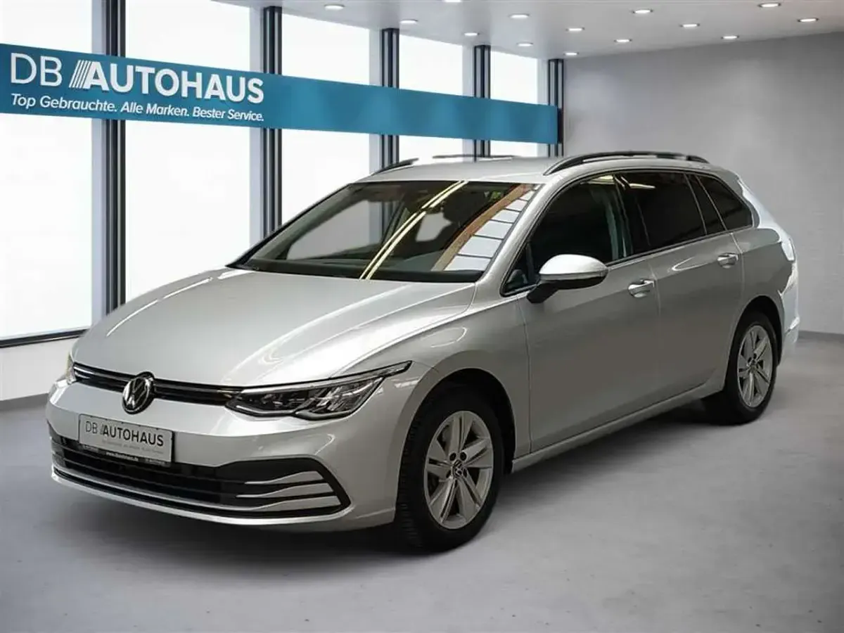 Gebraucht VW Golf VIII Life 116 PS (85 kW) 2024 Kombi