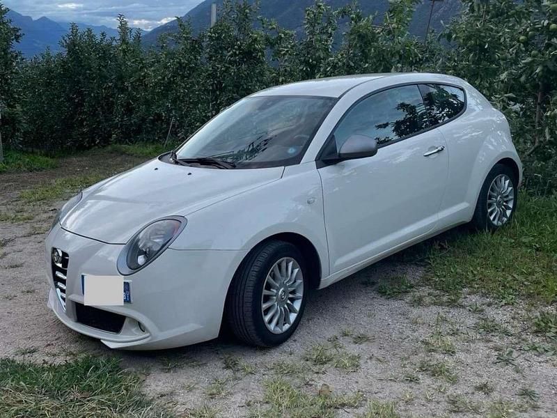 Gebraucht Alfa Romeo MiTo 60 PS (44 kW) 2015 Beige Kleinwagen