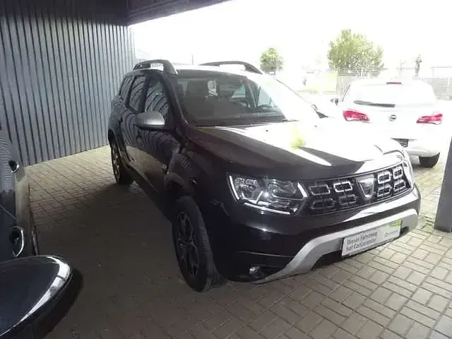 Gebraucht Dacia Duster Prestige 125 PS (91 kW) 2018 Perlmuttschwarz SUV