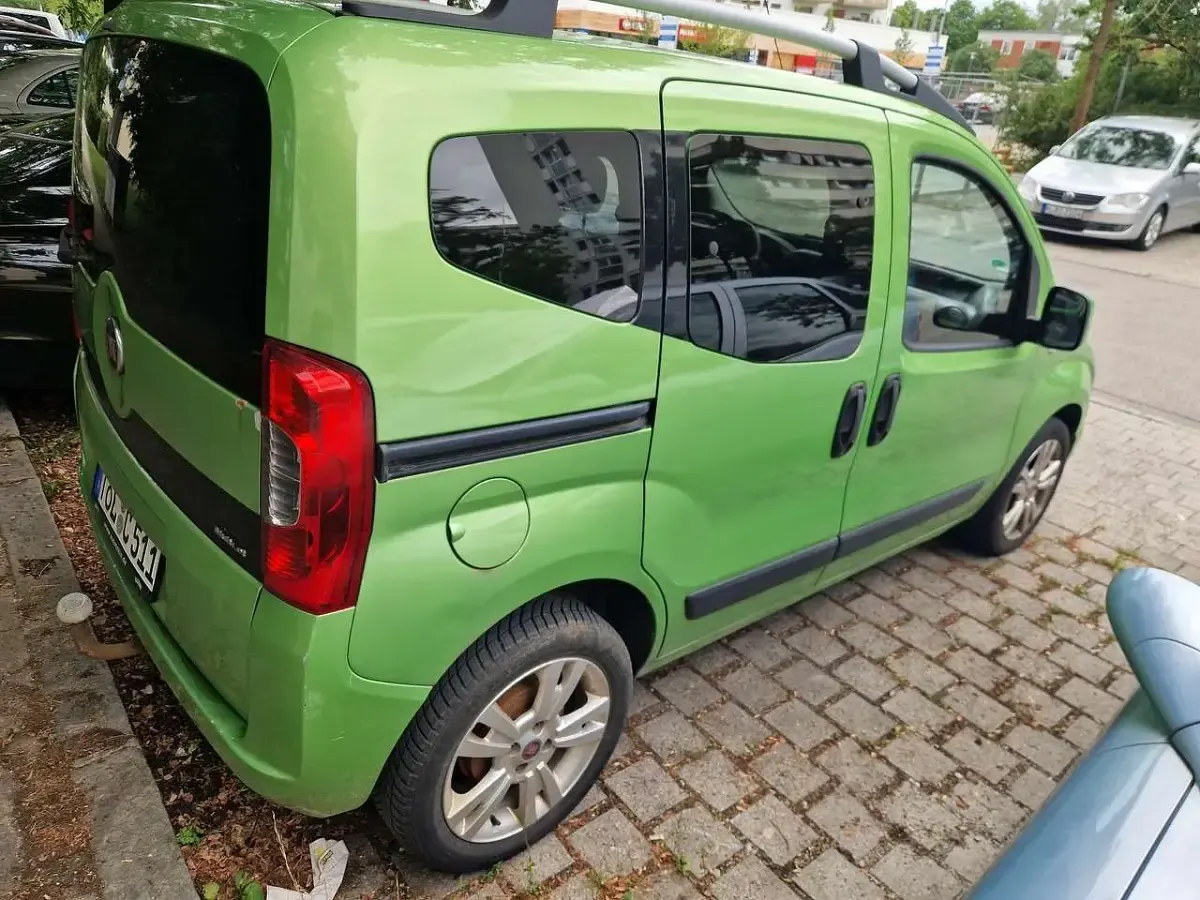Gebraucht Fiat Qubo Dynamic 95 PS (69 kW) 2012 Van / Kleinbus