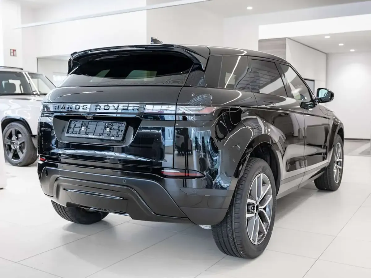 Gebraucht Land Rover Range Rover evoque S 163 PS (119 kW) 2026 Schwarz SUV