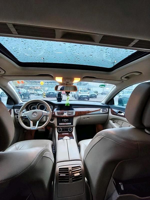 Gebraucht Mercedes CLS250 204 PS (150 kW) 2013 Weiß Limousine