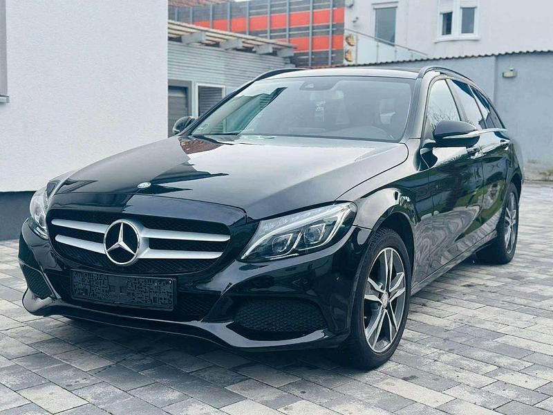 Schwarz Gebraucht 2015 Mercedes C220 Kombi | 12.900 € (Guter Preis) - Bild 1/4