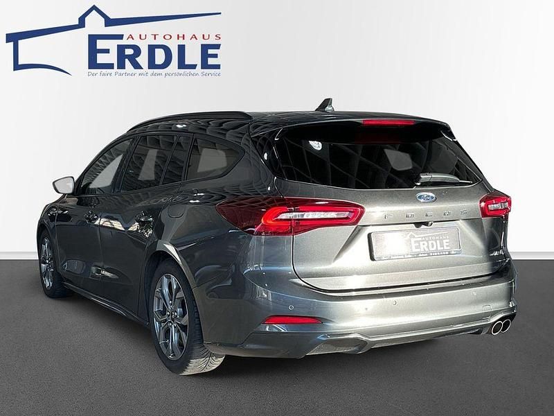 Gebraucht Ford Focus ST-Line 125 PS (91 kW) 2024 Grau Kombi