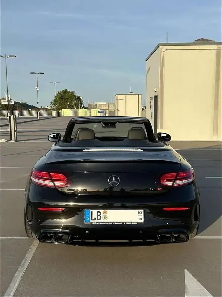 Gebraucht Mercedes C63S AMG AMG 510 PS (375 kW) 2018 Schwarz Cabrio