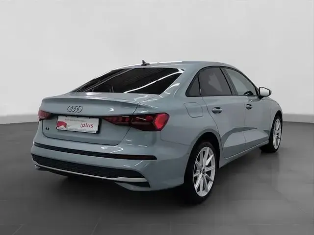 Gebraucht Audi A3 Ambiente 116 PS (85 kW) 2026 Pfeilgrau perleffekt Limousine
