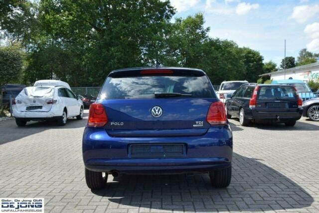Gebraucht VW Polo Match 90 PS (66 kW) 2012 Blau metallic