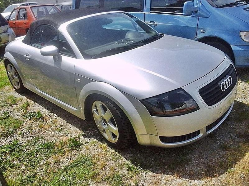 Silber Gebraucht 2000 Audi TT Sport Cabrio | 4.900 € (Fairer Preis) - Bild 1/4
