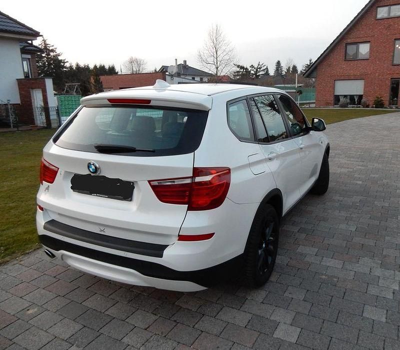 Gebraucht BMW X3 Advantage 190 PS (139 kW) 2016 Weiß SUV